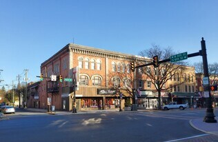 4 N 6th St in Stroudsburg, PA - Building Photo