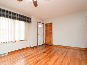 405 E 5th St in Stromsburg, NE - Building Photo - Building Photo