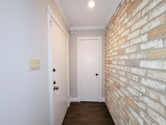 property at 10276 Briar Forest Dr