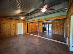 37514 FM 1093 in Wallis, TX - Building Photo - Building Photo