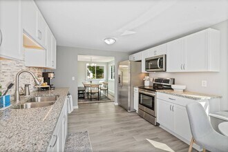 1114 Meacham St in Green Bay, WI - Building Photo - Building Photo