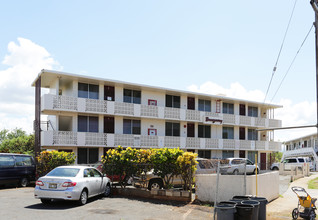 Breezeway in Waipahu, HI - Building Photo - Building Photo