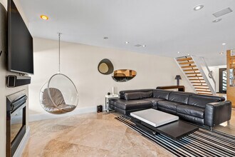 1005 Bel Air Dr in Highland Beach, FL - Building Photo - Building Photo