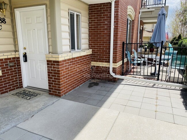 7488 Lowell Blvd in Westminster, CO - Building Photo - Building Photo