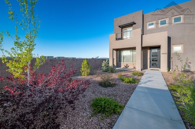 4650 Rail Runner Rd in Santa Fe, NM - Building Photo - Building Photo