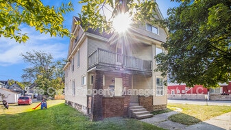 1312 Hamilton Ave NW in Grand Rapids, MI - Building Photo