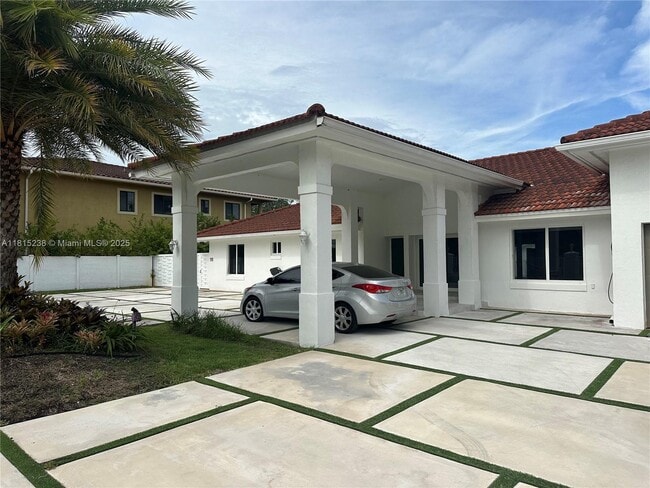 property at 465 NW 119th Ave