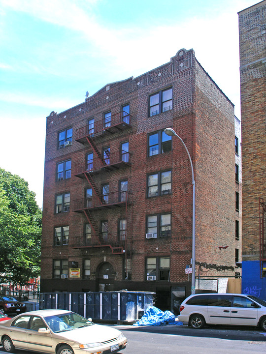 314 E 178th St in Bronx, NY - Building Photo