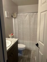 4811 Continental Ln, Unit 201 in Caldwell, ID - Foto de edificio - Building Photo