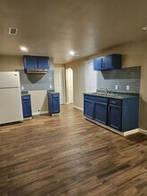 1371 Xanadu St in Aurora, CO - Foto de edificio - Building Photo