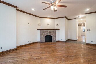 4244 W Wrightwood Ave in Chicago, IL - Building Photo - Building Photo