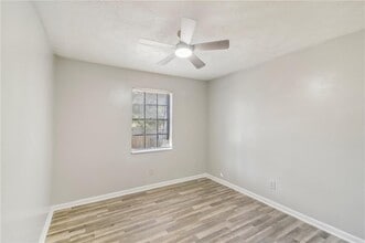 6429 Woodstone Way in Morrow, GA - Building Photo - Building Photo