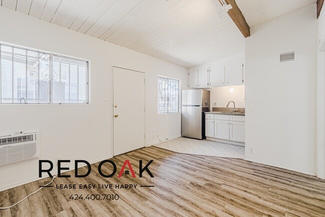 property at 128 Normandie Ave