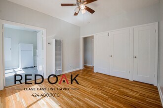 211 S El Molino Ave in Pasadena, CA - Building Photo - Building Photo