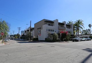 808 N Kenilworth Ave in Glendale, CA - Building Photo - Building Photo