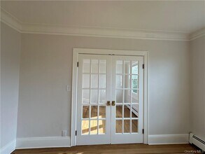 69 Homestead Ave in Scarsdale, NY - Building Photo - Building Photo