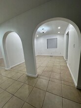 2013 Early St in Lynchburg, VA - Foto de edificio - Building Photo