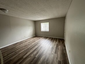 1200 East E Street in Russellville, AR - Building Photo - Building Photo