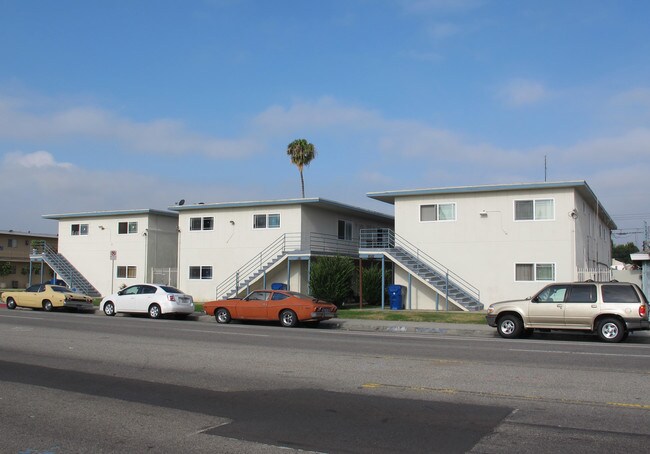 24723 S Avalon Blvd in Wilmington, CA - Building Photo - Building Photo