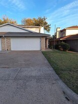 131 Allencrest Dr in White Settlement, TX - Building Photo