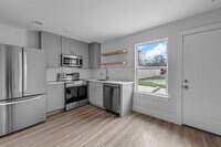 5621 Eskridge St photo'