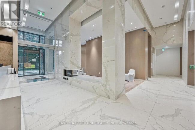 370 Martha St in Burlington, ON - Building Photo - Building Photo