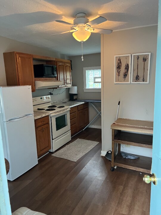 308 E Cherry Alley in Ligonier, PA - Building Photo