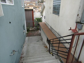 810 N Eastman Ave in Los Angeles, CA - Building Photo - Building Photo