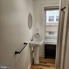 12 Anna Ave in Maple Shade, NJ - Building Photo - Building Photo