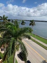 1801 N Flagler Dr in West Palm Beach, FL - Building Photo - Building Photo