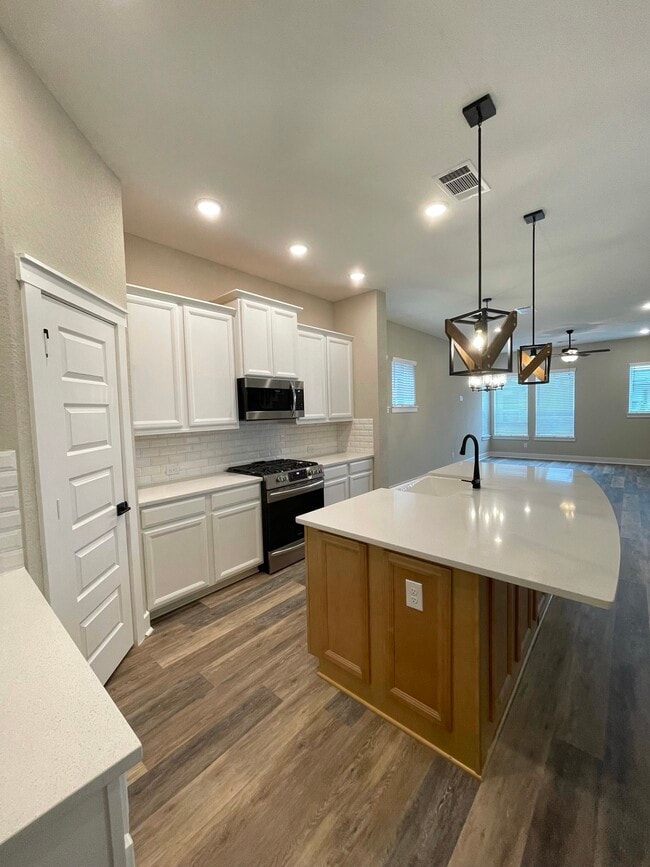 property at 18607 Courteous Wy