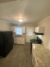 5128 Phillips Dr in Forest Park, GA - Building Photo - Building Photo