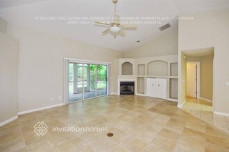 27 Oakland Pointe Cir in Oakland, FL - Building Photo - Building Photo