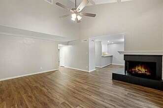 2903 Country Pl Cir in Carrollton, TX - Building Photo - Building Photo