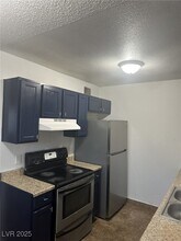 2321 Ellis St in North Las Vegas, NV - Building Photo - Building Photo