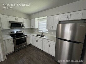 5615-D E 127th Ave in Tampa, FL - Building Photo
