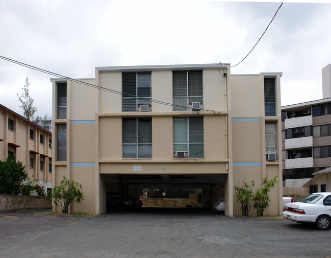 2738 Kaaha St in Honolulu, HI - Foto de edificio - Building Photo