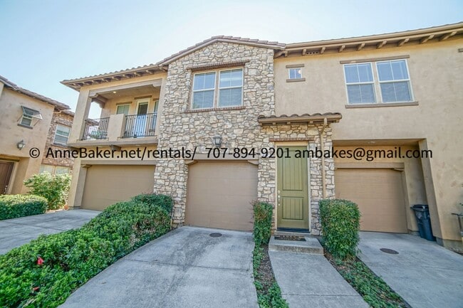 195 Stonegate C in Cloverdale, CA - Building Photo - Building Photo