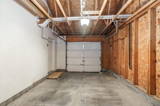 9035 South Riva Ridge Loop in Fort Drum, NY - Foto de edificio - Interior Photo