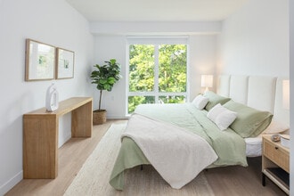 Lonsdale Square in North Vancouver, BC - Building Photo - Interior Photo