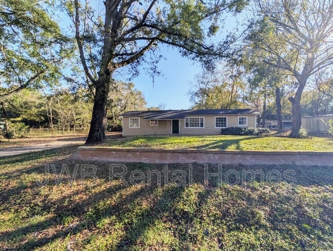 property at 1333 Iralou Rd