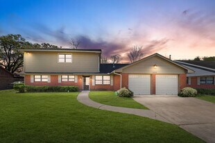 1839 Bethlehem St in Houston, TX - Building Photo