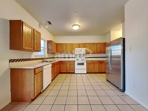 13209 Ridgepointe Rd in Fort Worth, TX - Building Photo - Building Photo