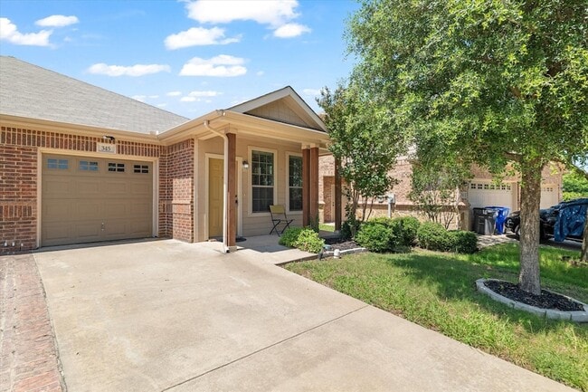 345 Orbit Dr in Lavon, TX - Building Photo - Building Photo