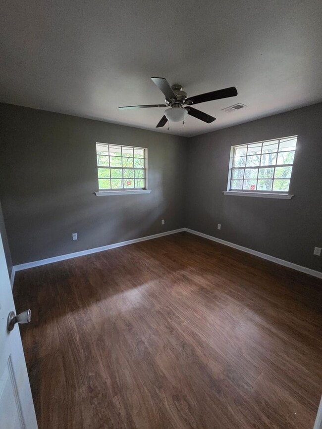 76 Dolphin Ln in Ringgold, GA - Building Photo - Building Photo