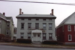 609 Albany St in Little Falls, NY - Foto de edificio