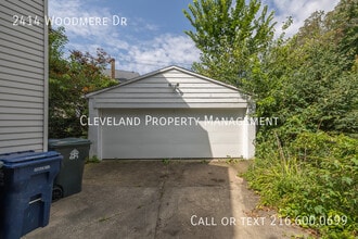 2414 Woodmere Dr in Cleveland Heights, OH - Building Photo - Building Photo
