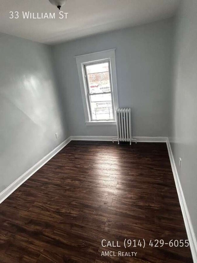 33 William St in Yonkers, NY - Building Photo - Building Photo