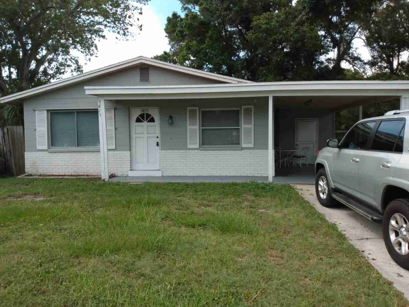 5875 70th Ave N in Pinellas Park, FL - Building Photo