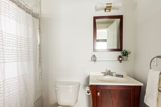 58 Conwell Ave in Somerville, MA - Building Photo - Building Photo